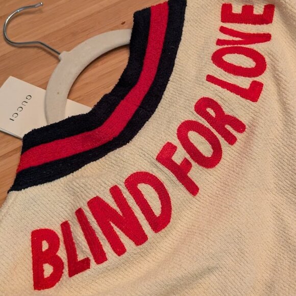 Gucci Cream Cardigan with Red and Black Accents - Picture 14 of 15